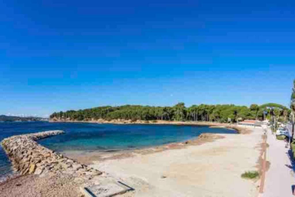 Charmant Studio A Saint Mandrier Sur Mer Apartment ภายนอก รูปภาพ