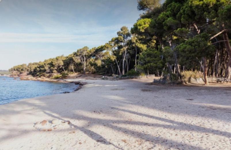 Charmant Studio A Saint Mandrier Sur Mer Apartment ภายนอก รูปภาพ
