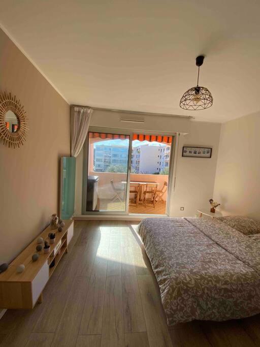 Charmant Studio A Saint Mandrier Sur Mer Apartment ภายนอก รูปภาพ